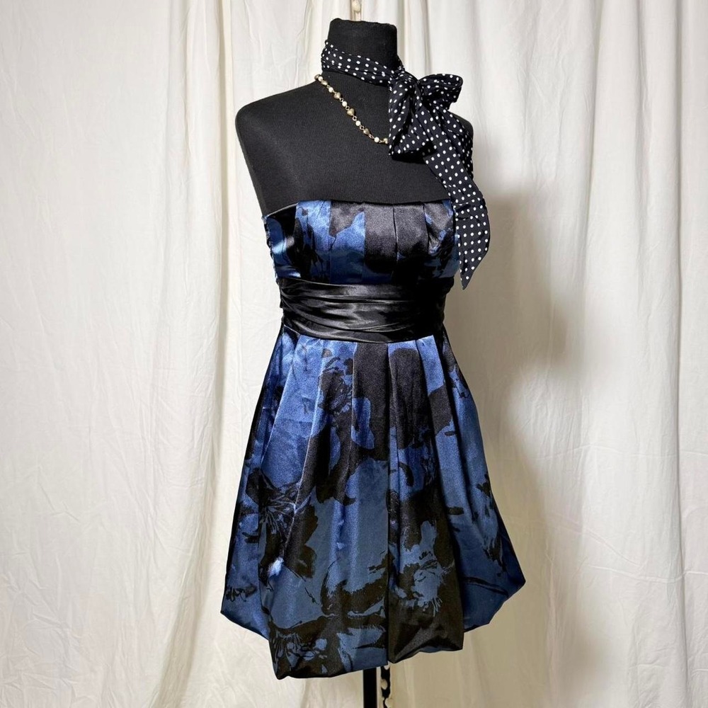 Speechless Strapless Bubble Dress — Size 3 / XS-S